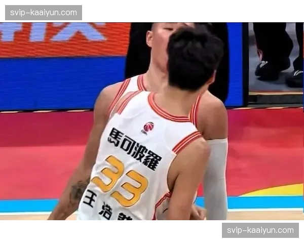 周鹏场均得分降至5.2分 年龄增长致竞技状态下滑